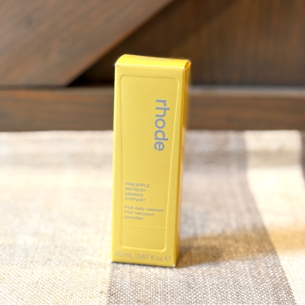 rhode Pineapple Refresh PGA Daily Cleanser